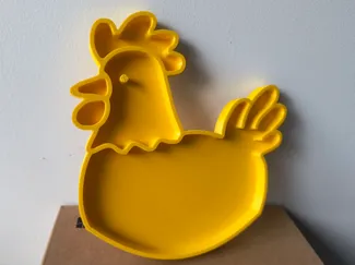 Sensory Play Tray: chicken 