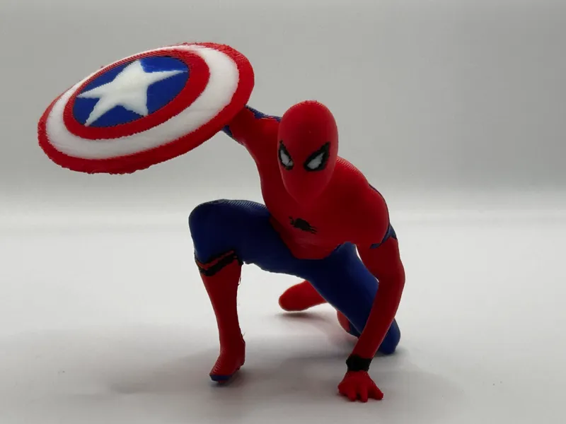 Spider-Man Holding Captain America's Shield - Bust