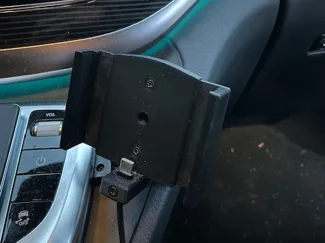 Adjustable Car Handy Mobile / Cell phone Holder 