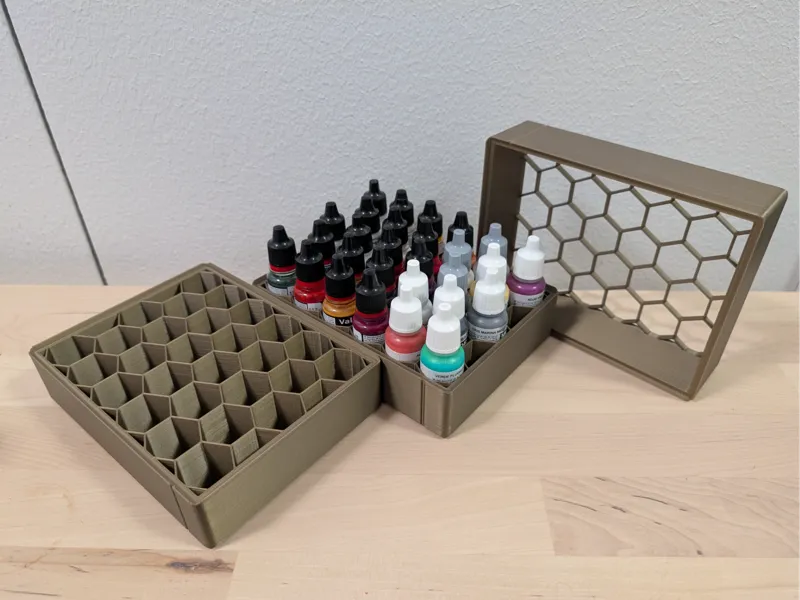 Parametric tray for hobby paints (Vallejo etc.)