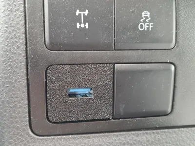 T5.2 Dash Cover