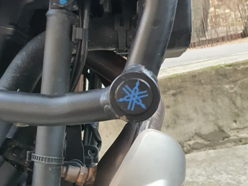 Tappo paratelaio-paracolpi Yamaha Tenere 700