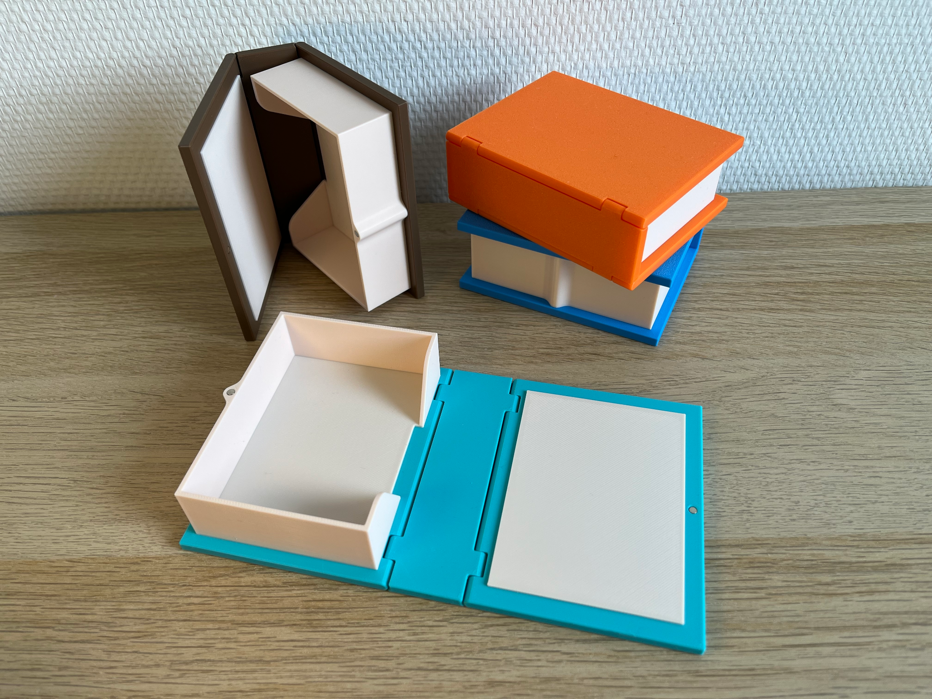 Playing/Collection Cards Book Case (Parametric)
