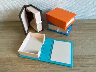 Playing/Collection Cards Book Case (Parametric)