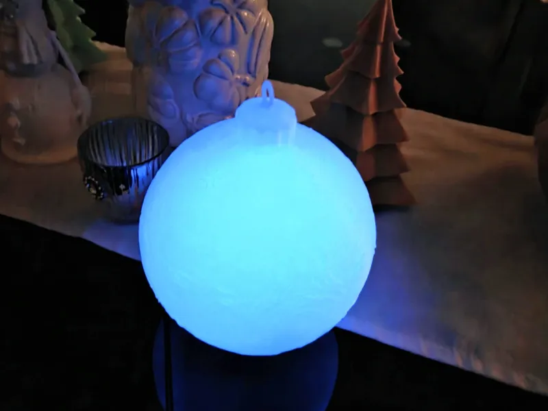 Christmas Glownament – Because Baubles Are Boring