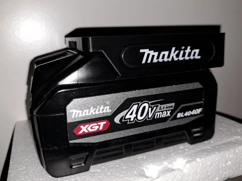 Makita XGT battery holder