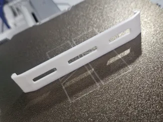 Slim license plate holder UE