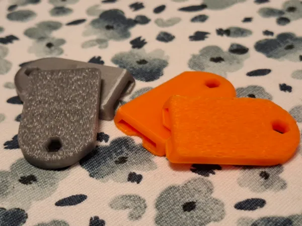 Mini décapsuleur/ouvre-canette