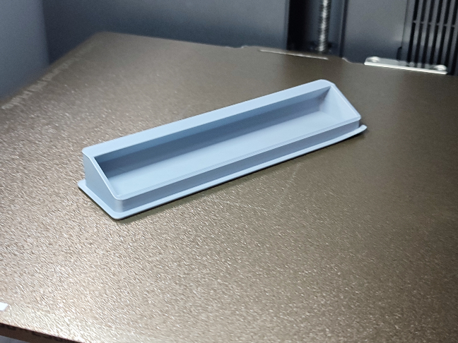 Eurobox 40 cm Breite Griff/Staubabdeckung