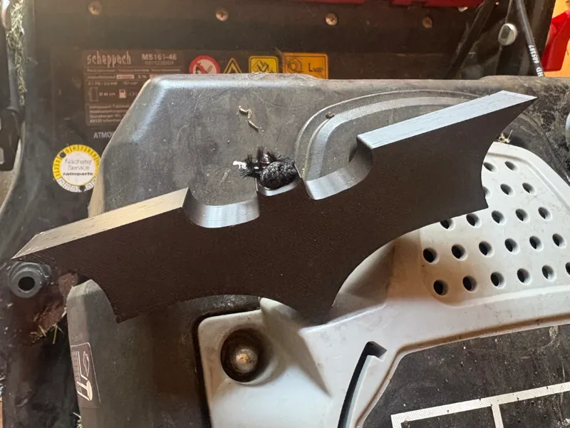 Rasenmäher Zugschnurr Griff Batman Batarang