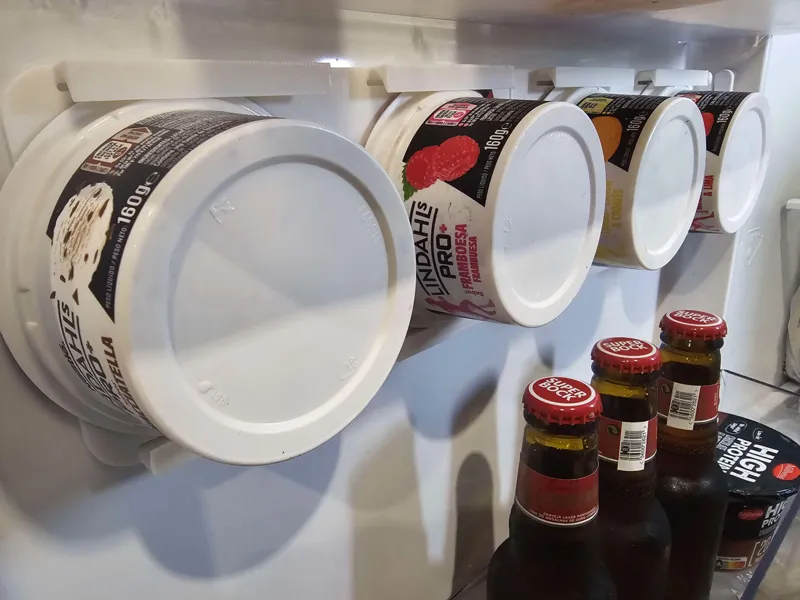 Yogurt Storage / Dispenser for fridger space saving 