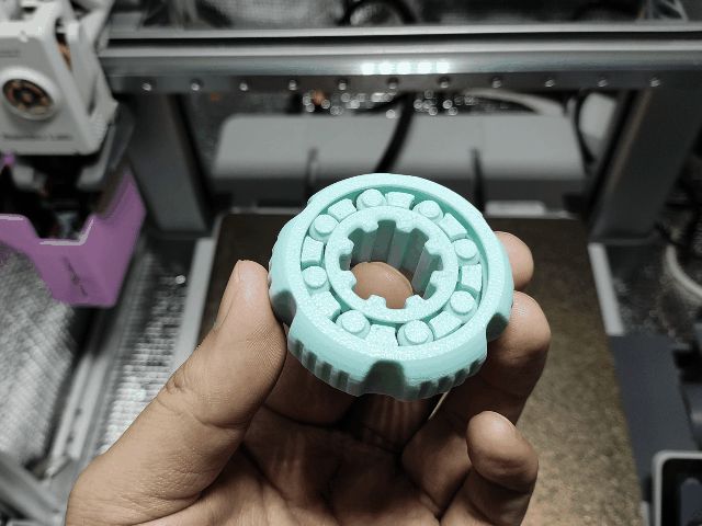 超好玩的解压玩具，越转越丝滑