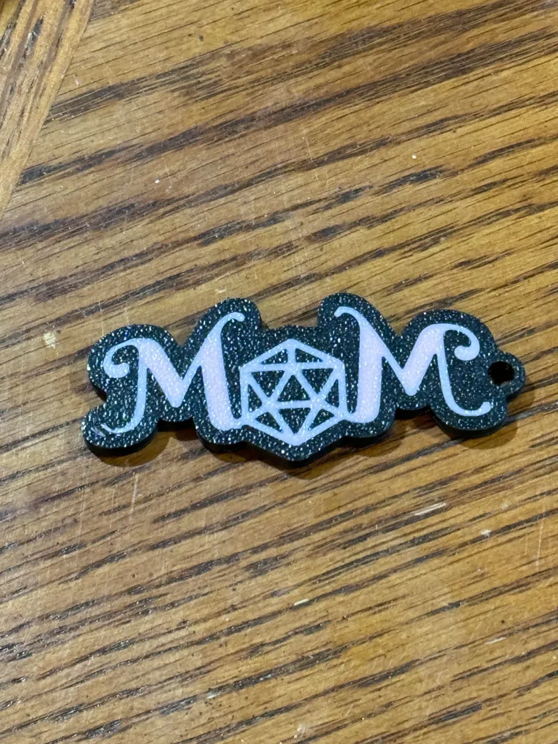 Mom D20 Keychain