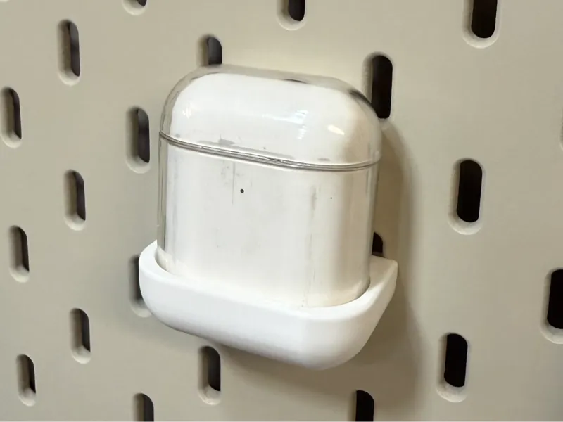 Minimalist AirPods 2 Dock for IKEA SKÅDIS