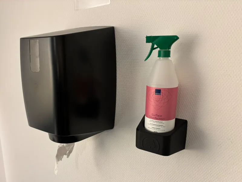 Wall mount for Ø84 spray bottle