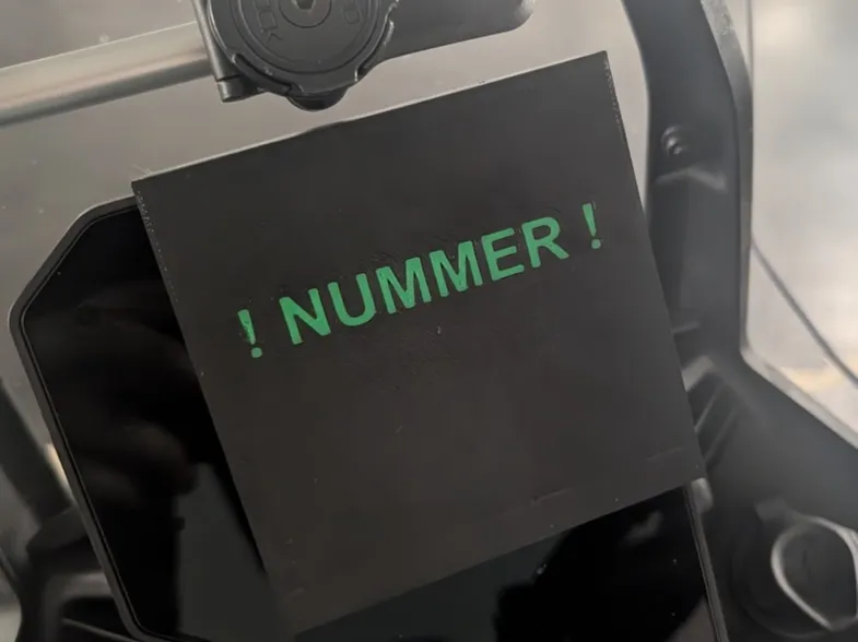 "Nummer" Schild, Wechselschilder Erinnerung
