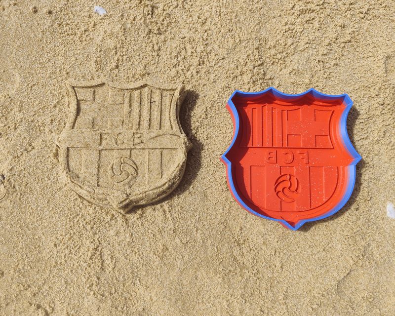 FC Barcelona shield mold for sand
