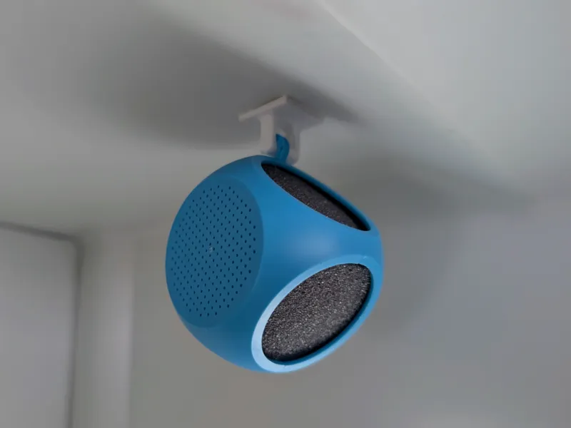 Hanger for Fridge Odor Neutralizer