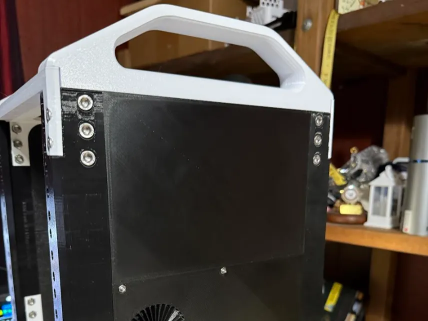 实心 3U 侧板 - KWS 机架 - 免费 3D 打印模型 - MakerWorld
