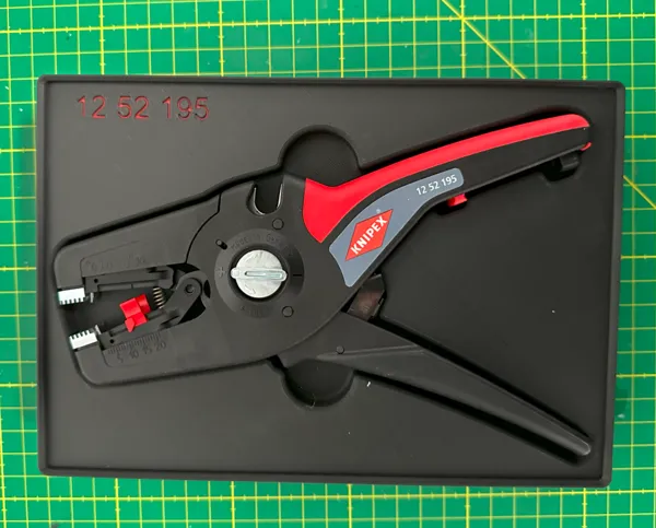 https://makerworld.bblmw.com/makerworld/model/USc2b3b4d9f61558/design/2024-12-21_20fff2cce4224.jpg