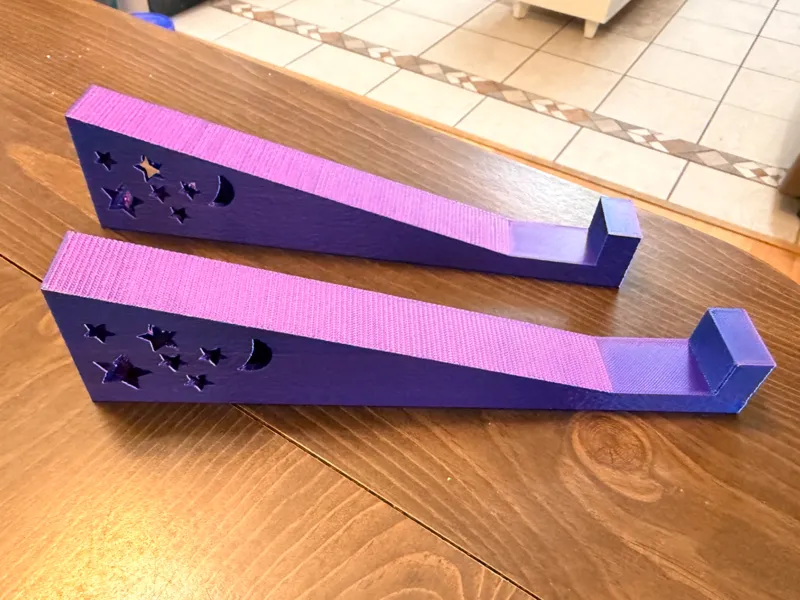 Cute computer riser 