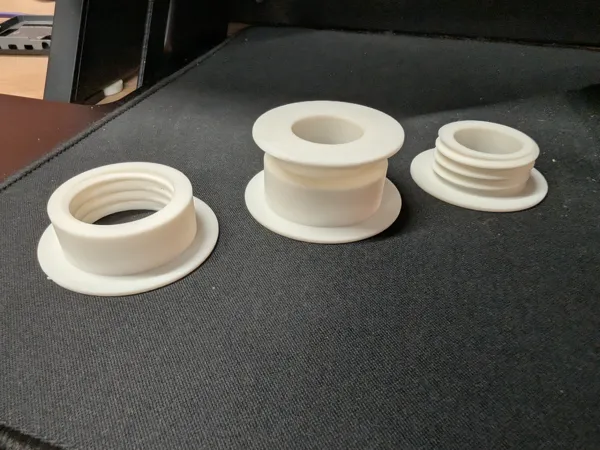 Cache pour trou dans faux plafond