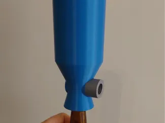 Adjustable sugar doser for beer bottle