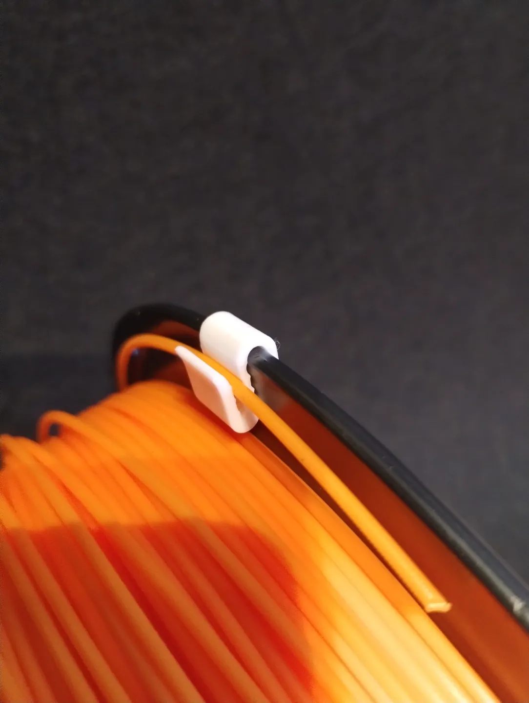 CLIPPY - Filament clip view 2