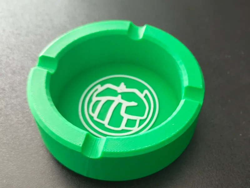Cenicero Hulk
