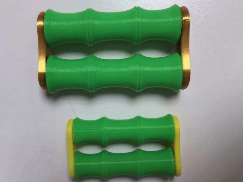 手掌锻炼滚轮按摩器