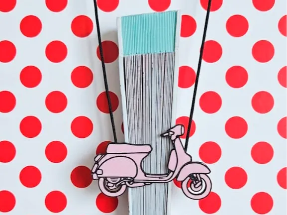 Colgador de abanico moto Vespa