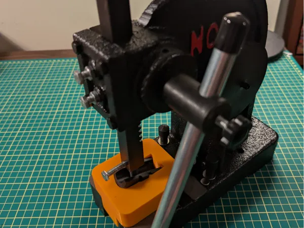 https://makerworld.bblmw.com/makerworld/model/USc2d1c828a4b7bf/design/659bf2f08c186580.jpg