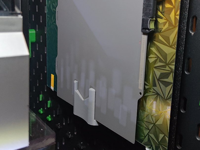 Skadis Universal Build Plate Holder