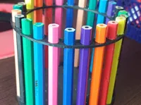 Porte-crayons de couleur — photo 1