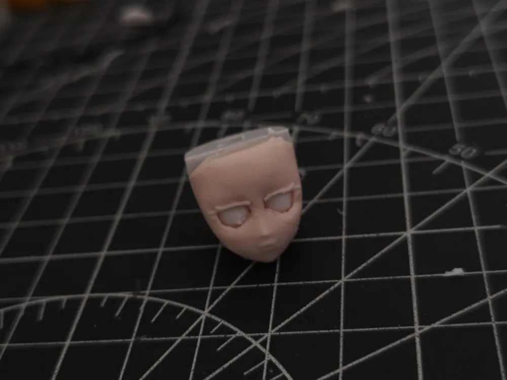 Modelo para impresión 3D: 人形配备〔面容〕. Referencia del modelo original.