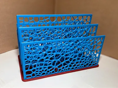 Voronoi Upright Mail Holder
