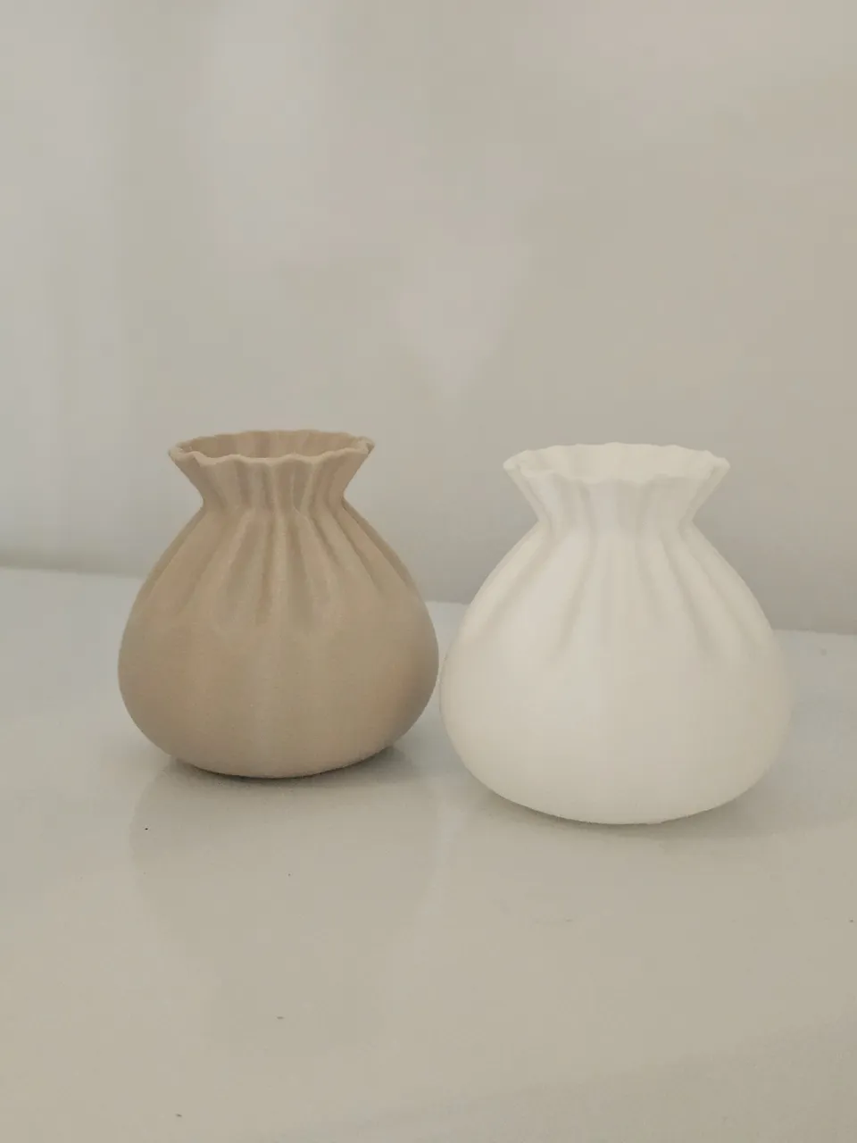 Minimalist Drawstring Vase – Cozy Rustic Decor view 4