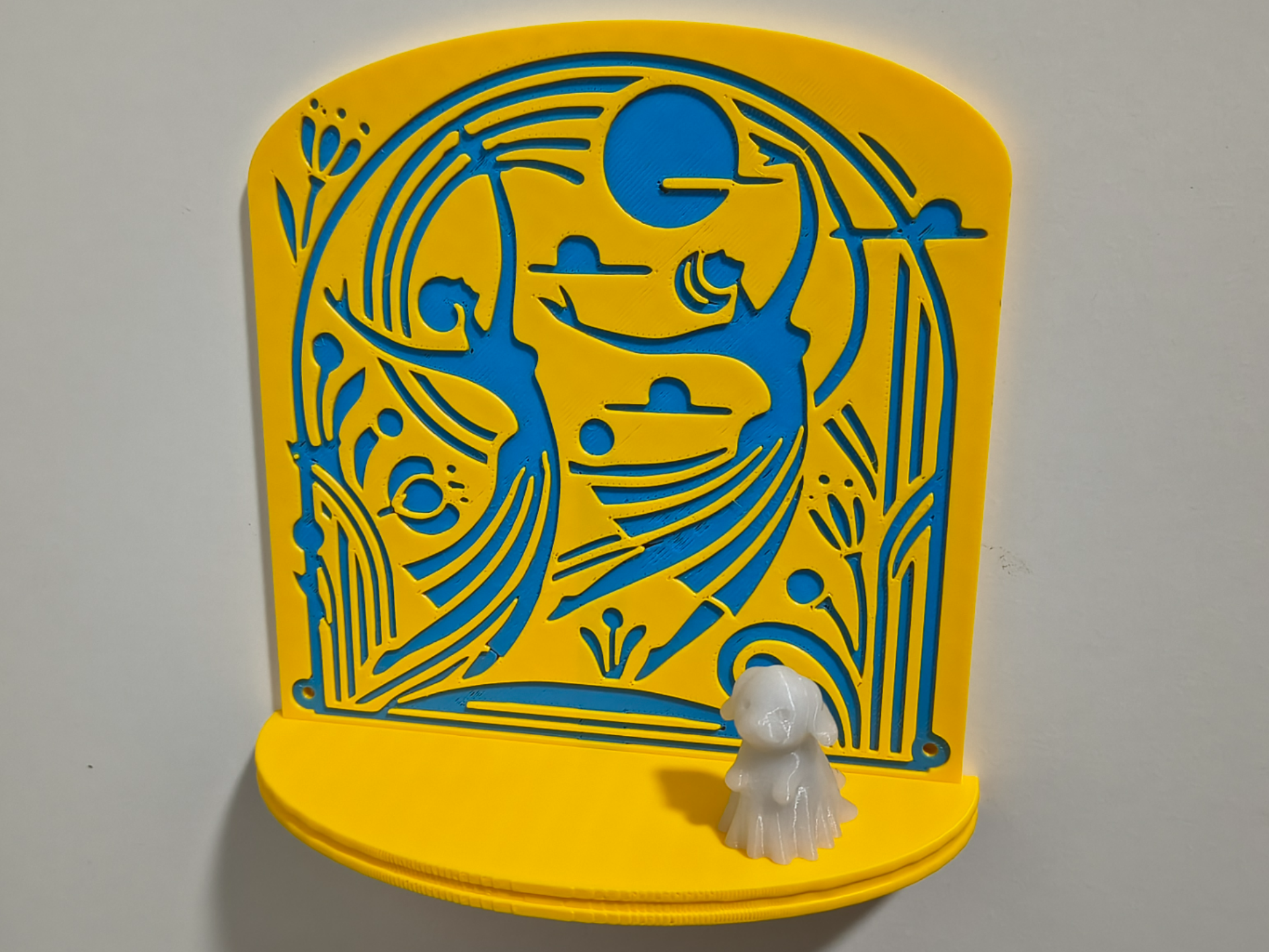 Art Deco Wall Shelf – Elegant Geometric Decor