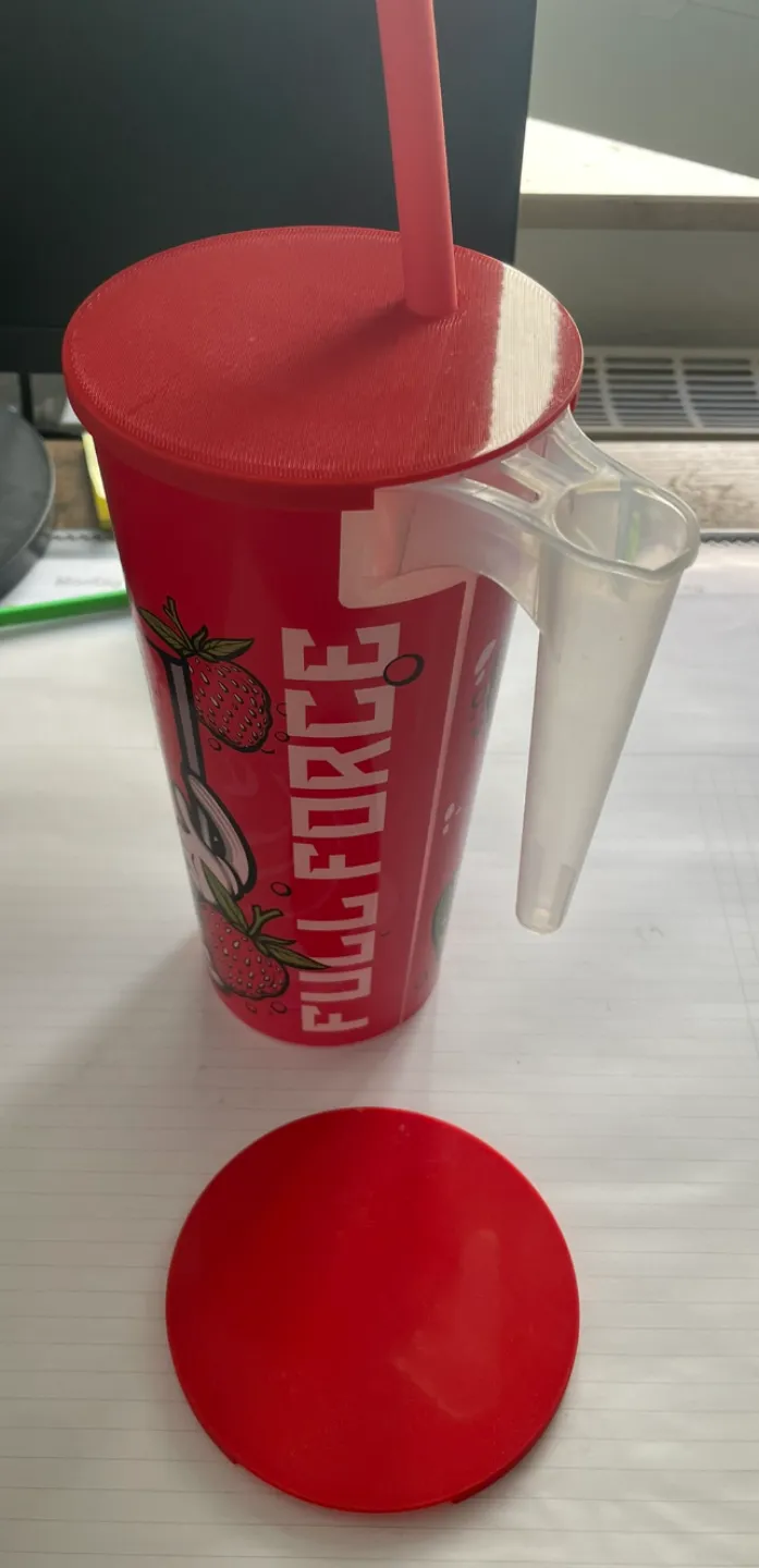 Full Force 2024 Erdbeerbowle Becher Deckel