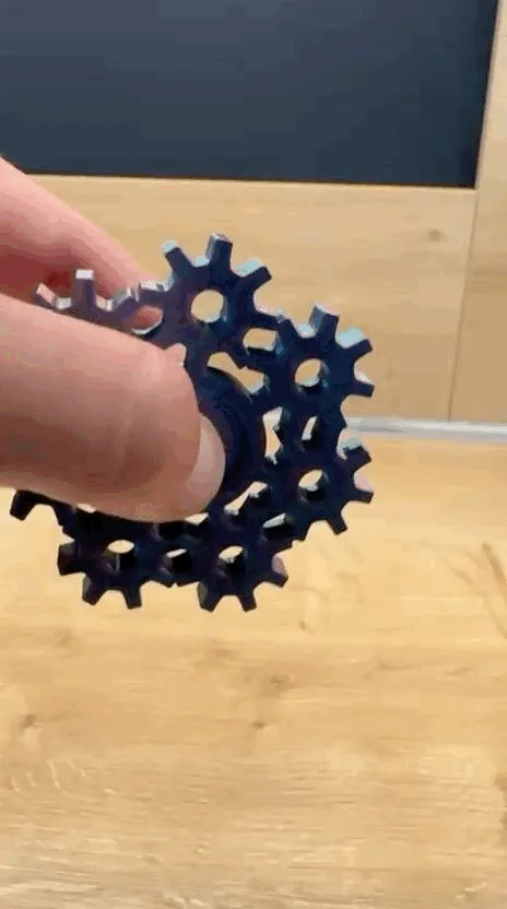 Fidget spinner effet engrenage