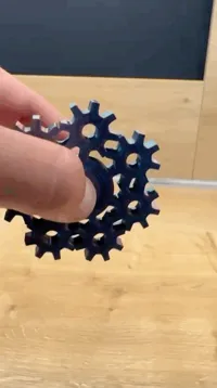 Fidget spinner effet engrenage — photo 1