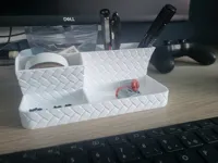 0.2mm layer, 2 walls, 8% infill