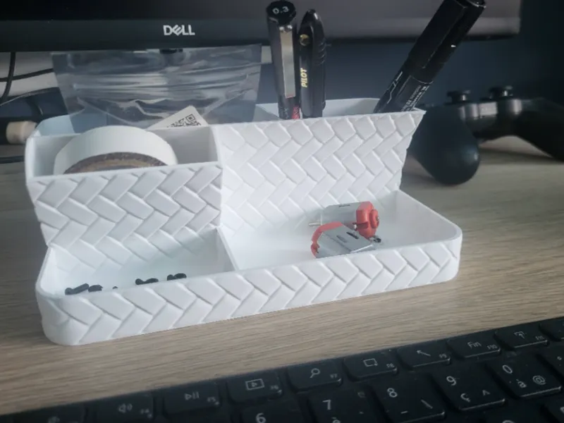 Woven Desk Organizer – Support-Free