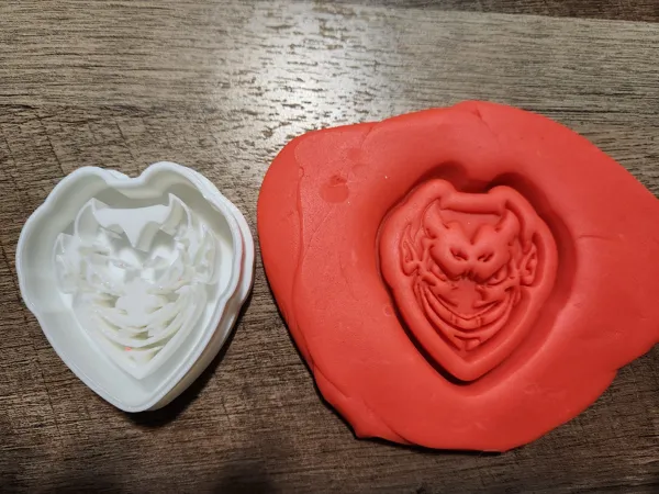 https://makerworld.bblmw.com/makerworld/model/USc2f8327fd0504d/design/2024-03-15_be8968016b316.jpg