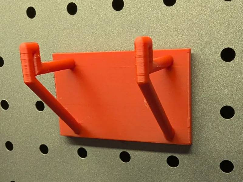 Hammer Hanger for 25.4mm/1" pitch pegboard
