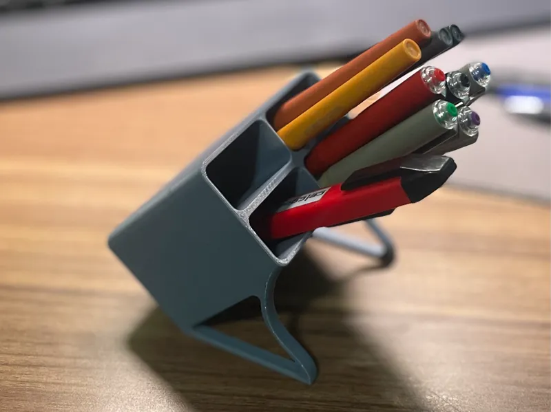 Stationary Holder