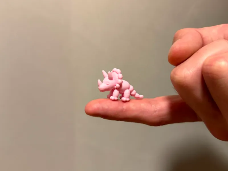 Mini Balloon Tryceratops
