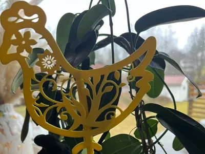 Easter chicken decoration