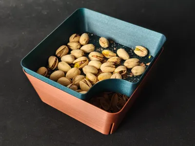 Pistachio Bowl in vase mode