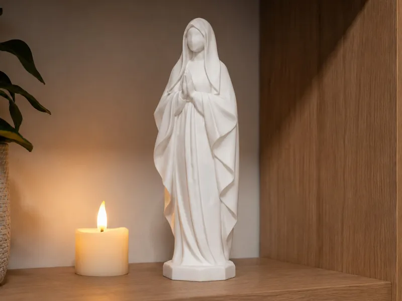 Minimalist Our Lady – Modern Prayer Sculpture